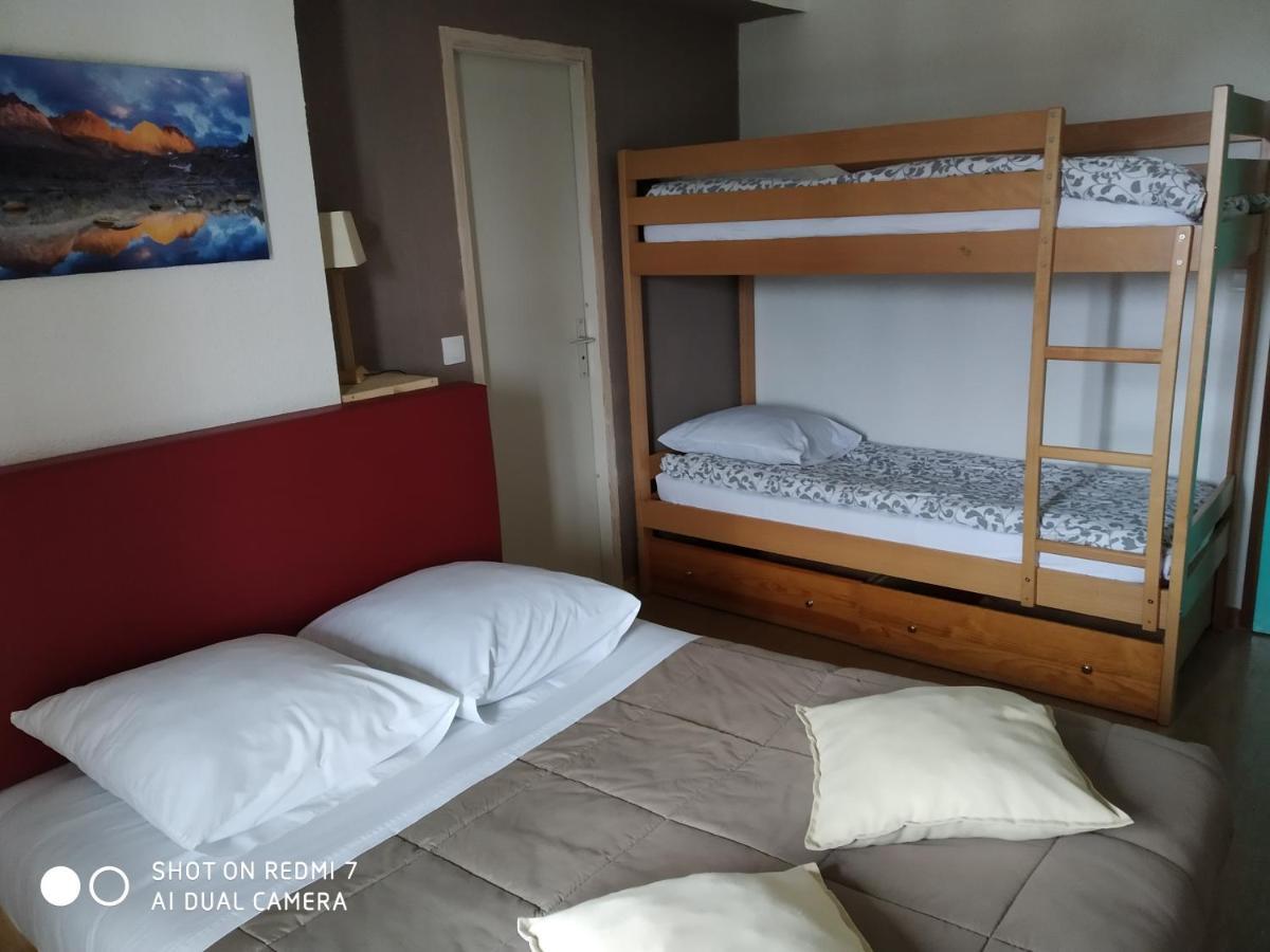 Chalet Hotel Les Marmottes 2 Etoiles Nn Montferrier Экстерьер фото